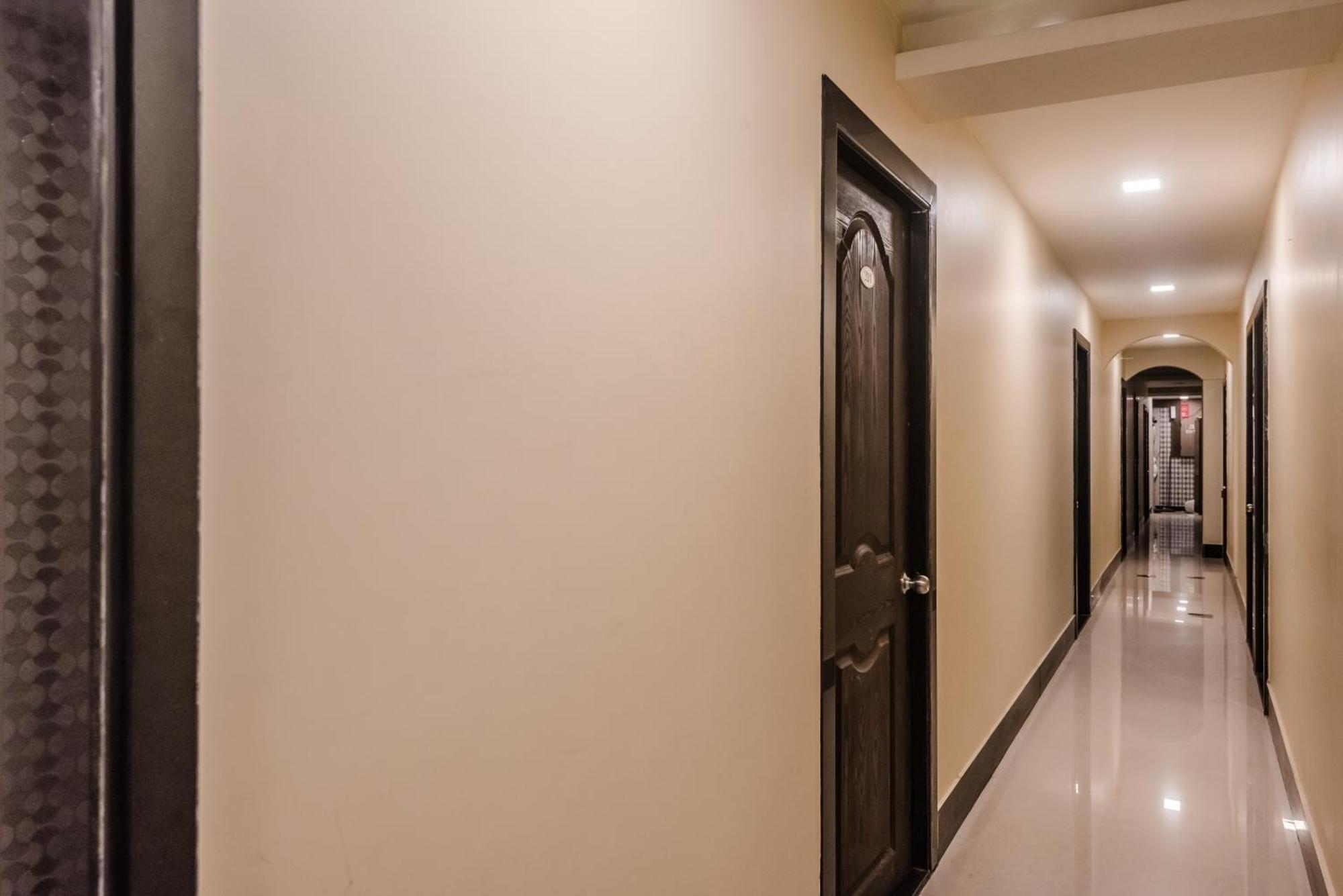 O Royal Grand Near Chhatrapati Shivaji International Airport Hotel